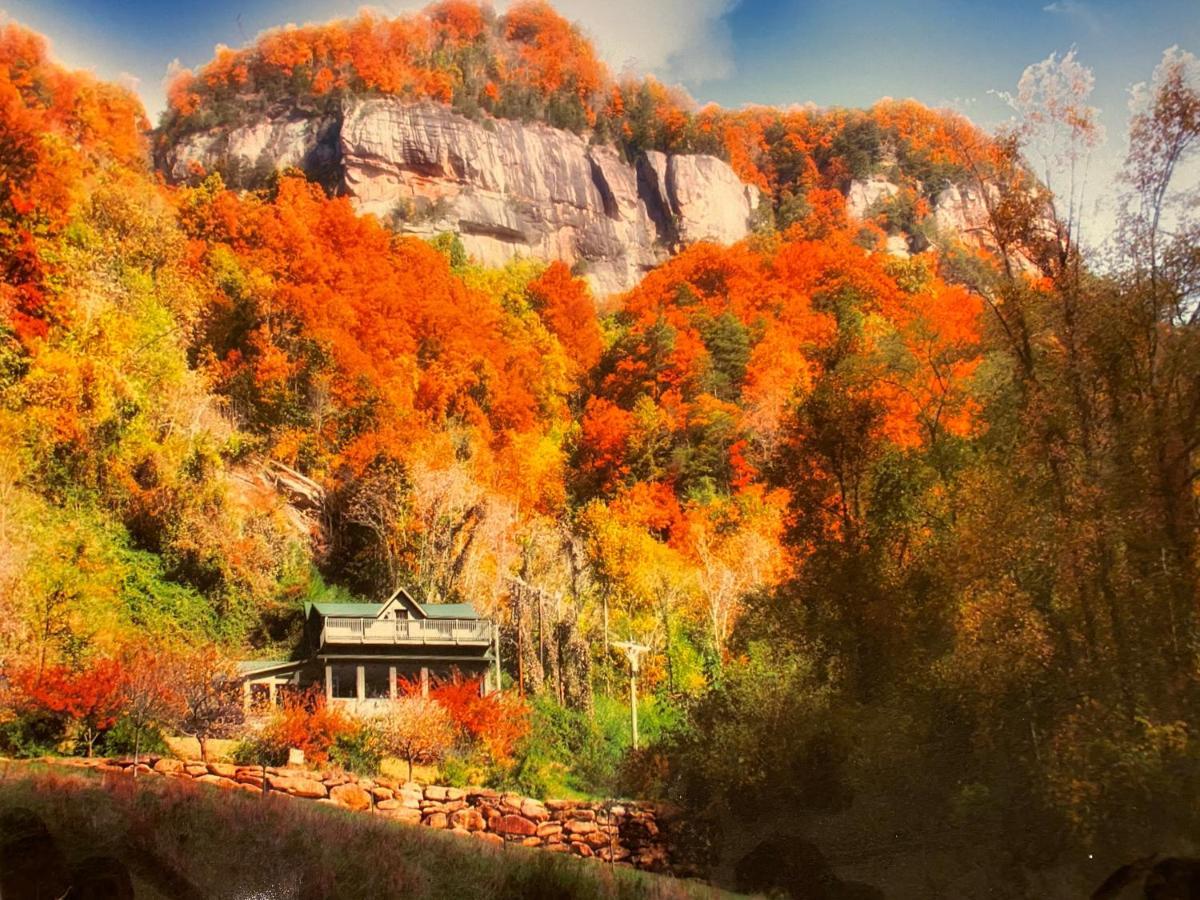 Chimney Rock Manor Hotel Exterior foto